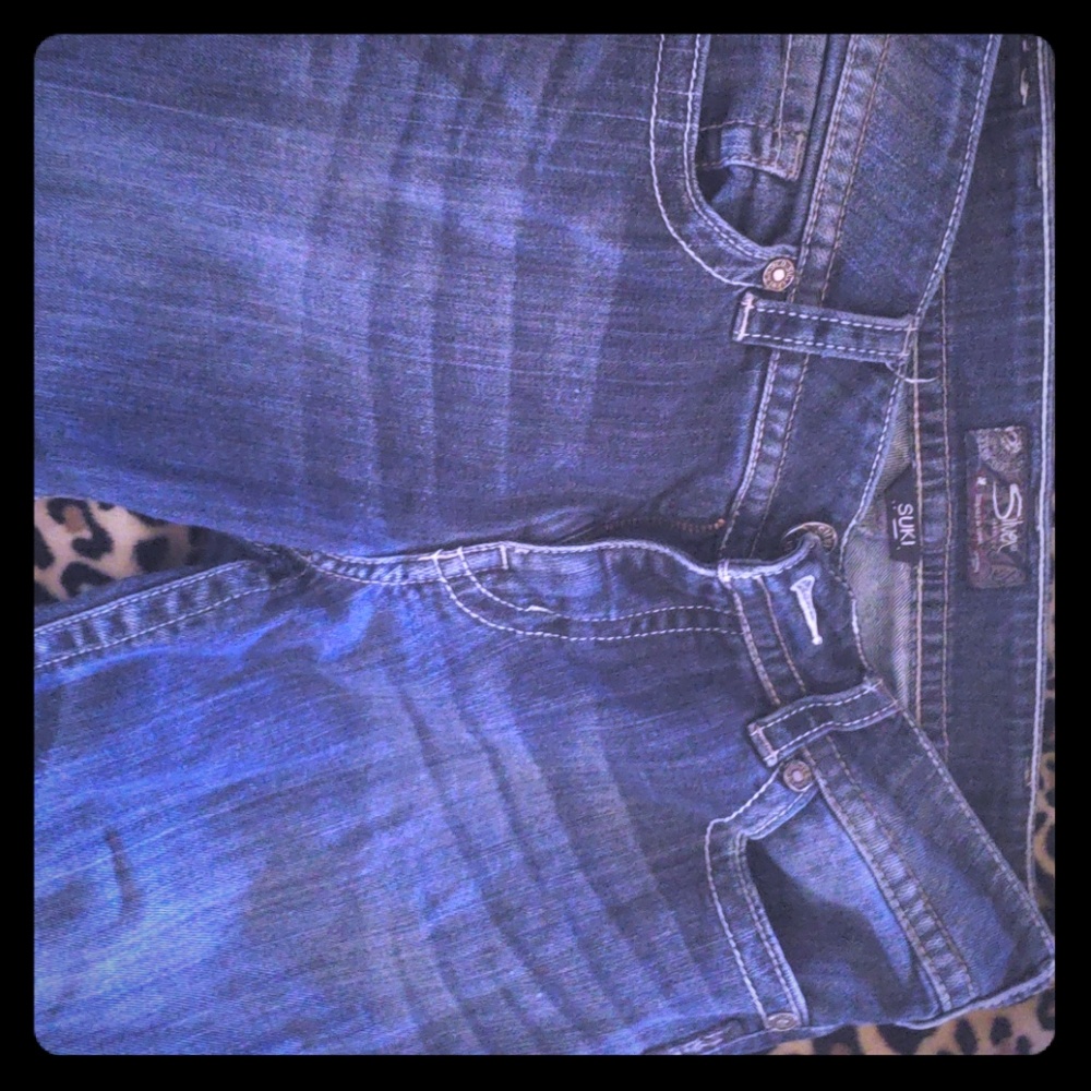 Jean's